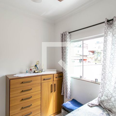 Casa à venda com 179m², 3 quartos e 2 vagasQuarto 2
