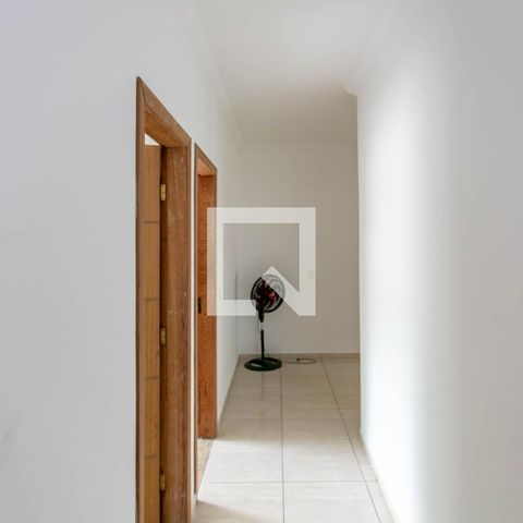 Casa à venda com 179m², 3 quartos e 2 vagasCorredor
