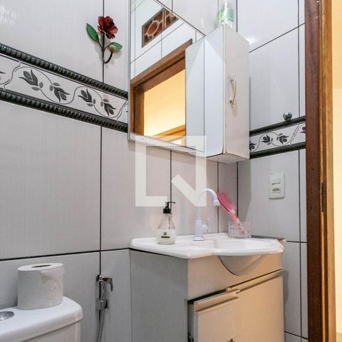 Casa à venda com 179m², 3 quartos e 2 vagasBanheiro