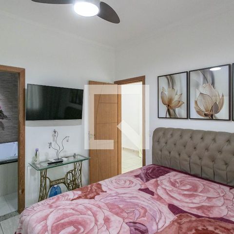 Casa à venda com 179m², 3 quartos e 2 vagasQuarto Suíte