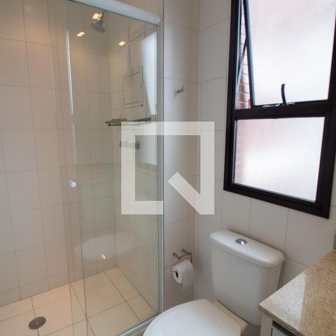 Apartamento à venda com 210m², 3 quartos e 4 vagasBanheiro da Suíte 2