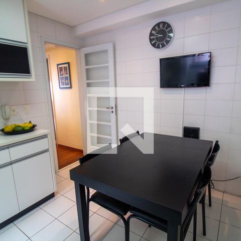 Apartamento à venda com 210m², 3 quartos e 4 vagasCopa