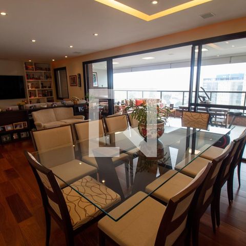 Apartamento à venda com 210m², 3 quartos e 4 vagasSala de Jantar