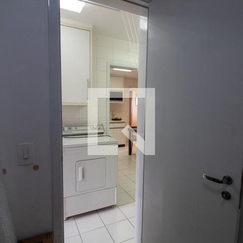 Apartamento à venda com 210m², 3 quartos e 4 vagasDispensa