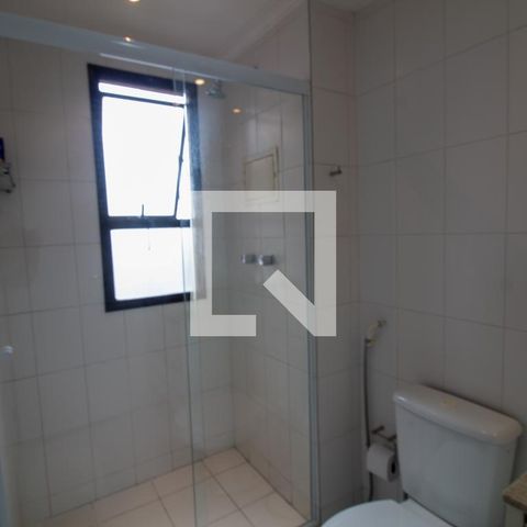 Apartamento à venda com 210m², 3 quartos e 4 vagasBanheiro da Suíte 1