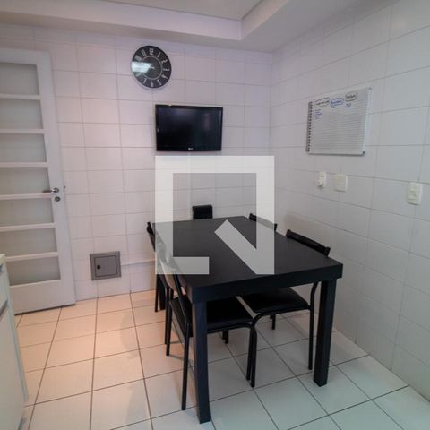 Apartamento à venda com 210m², 3 quartos e 4 vagasCopa