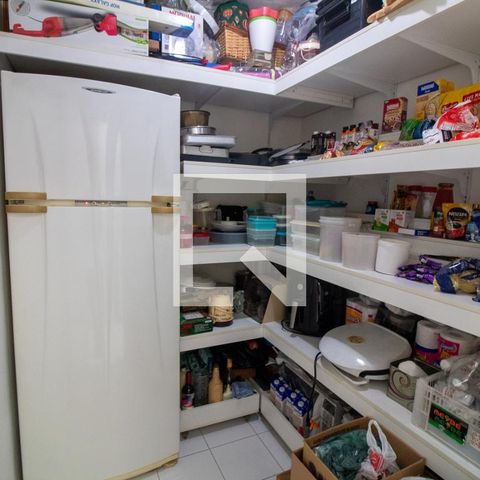 Apartamento à venda com 210m², 3 quartos e 4 vagasDispensa
