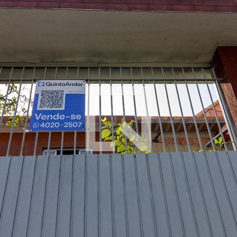 Casa à venda com 340m², 3 quartos e 6 vagas Casa à venda com 340m², 3 quartos e 6 vagasPlaca Instalada
