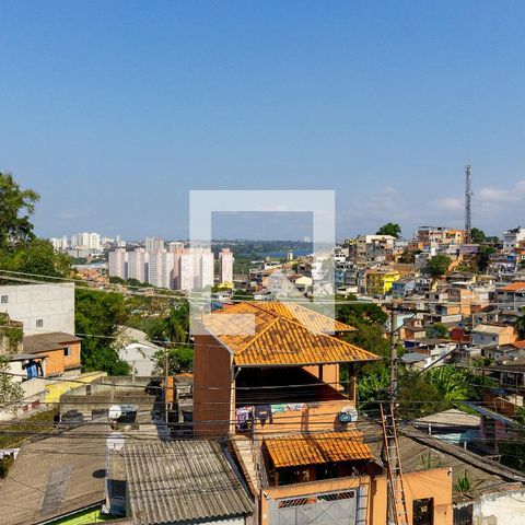 Casa à venda com 340m², 3 quartos e 6 vagas Casa à venda com 340m², 3 quartos e 6 vagasVista