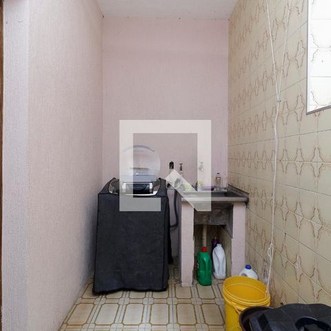 Casa à venda com 340m², 3 quartos e 6 vagas Casa à venda com 340m², 3 quartos e 6 vagasÁrea de Serviço