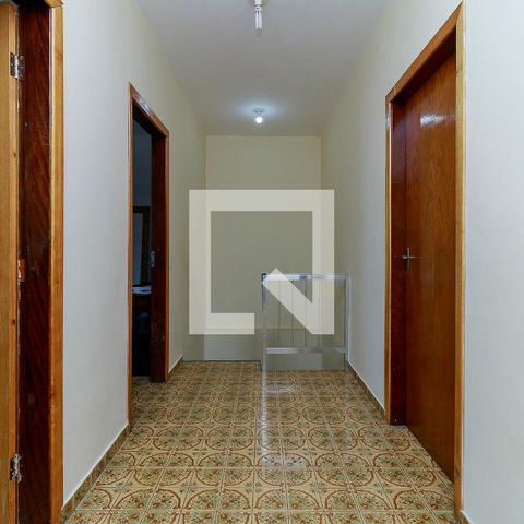 Casa à venda com 340m², 3 quartos e 6 vagas Casa à venda com 340m², 3 quartos e 6 vagasAnte Sala dos Quartos