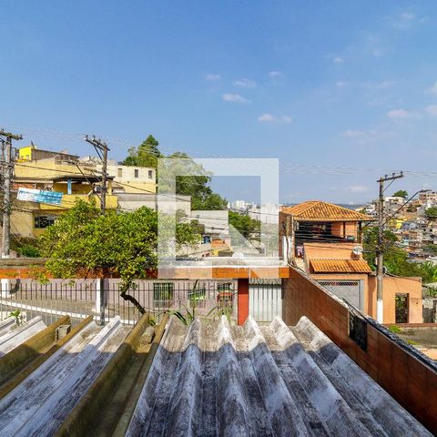 Casa à venda com 340m², 3 quartos e 6 vagas Casa à venda com 340m², 3 quartos e 6 vagasQuarto 1 - Vista
