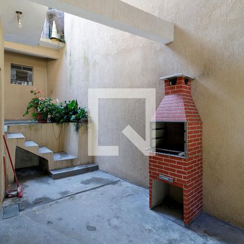 Casa à venda com 340m², 3 quartos e 6 vagas Casa à venda com 340m², 3 quartos e 6 vagasChurrasqueira