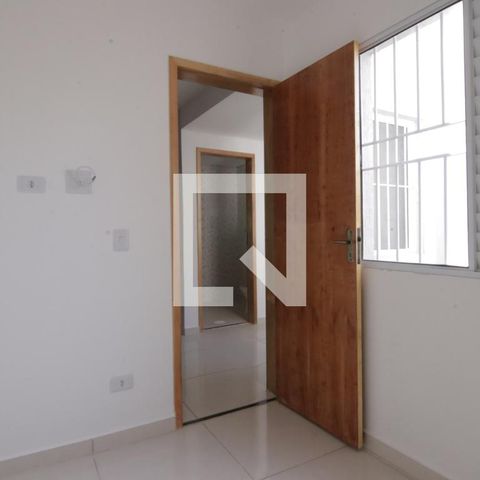 Apartamento para alugar com 38m², 2 quartos e sem vagaQuarto