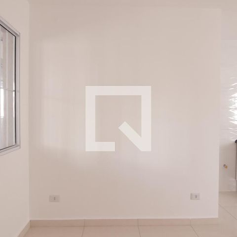 Apartamento para alugar com 38m², 2 quartos e sem vagaSala/cozinha
