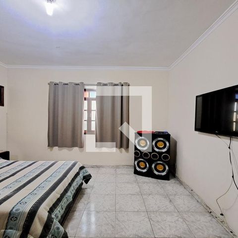 Casa à venda com 280m², 2 quartos e 2 vagasQuarto 1 - Suíte
