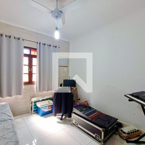 Casa à venda com 280m², 2 quartos e 2 vagasQuarto 2
