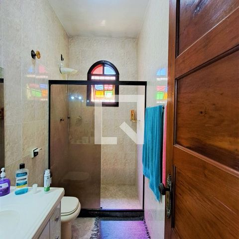 Casa à venda com 280m², 2 quartos e 2 vagasBanheiro da Suíte