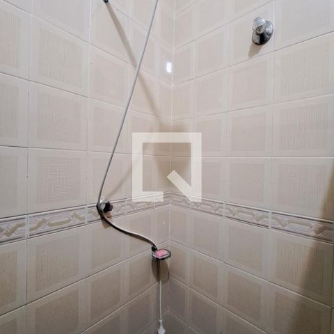 Casa à venda com 280m², 2 quartos e 2 vagasBanheiro Social