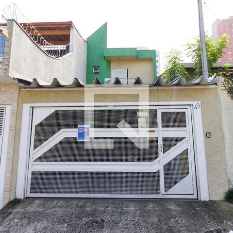 Casa à venda com 125m², 3 quartos e 4 vagasFachada