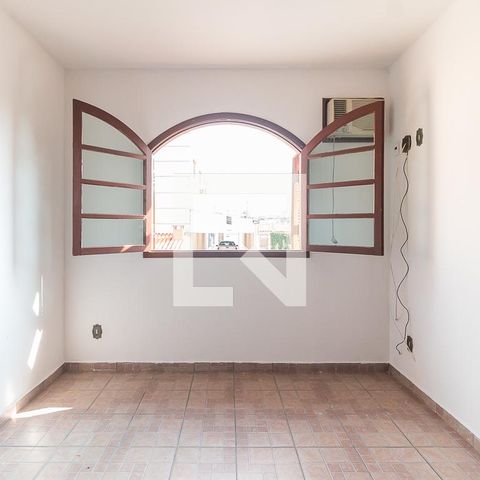 Casa para alugar com 350m², 2 quartos e 10 vagasQuarto 2