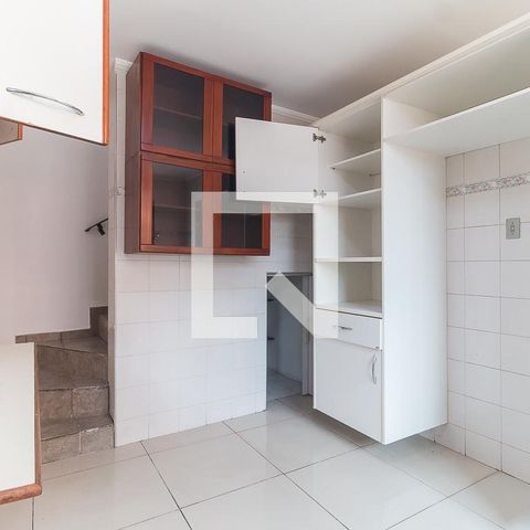 Casa para alugar com 350m², 2 quartos e 10 vagasCozinha