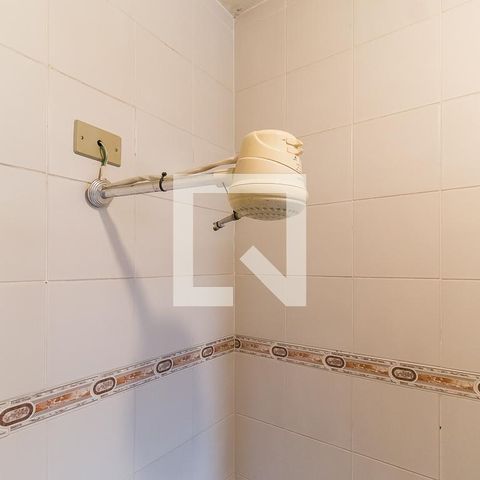 Casa para alugar com 350m², 2 quartos e 10 vagasBanheiro de Serviço