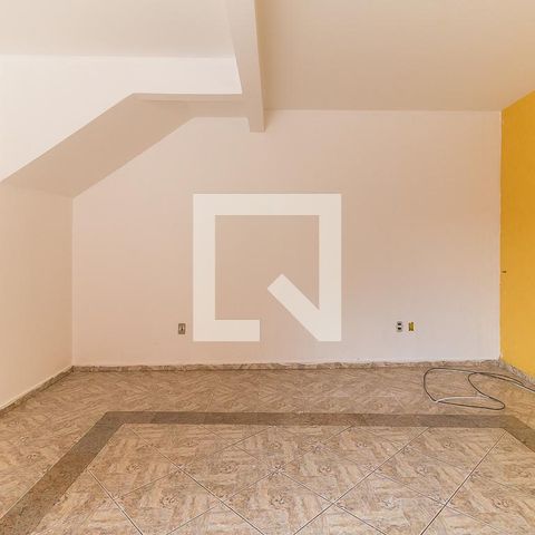 Casa para alugar com 350m², 2 quartos e 10 vagasSala