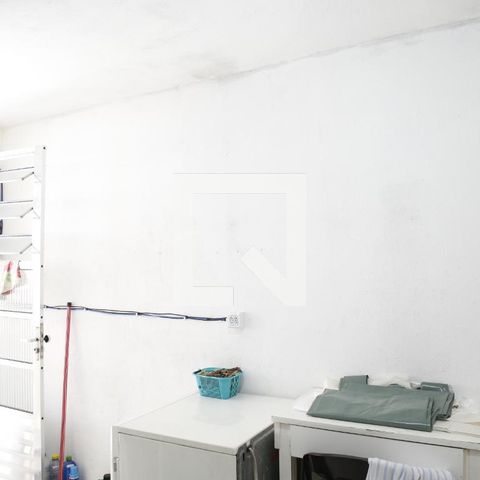 Casa à venda com 320m², 4 quartos e 2 vagasÁrea de Serviço