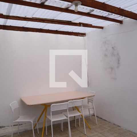 Casa à venda com 320m², 4 quartos e 2 vagasVaranda