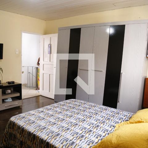 Casa à venda com 320m², 4 quartos e 2 vagasQuarto 1