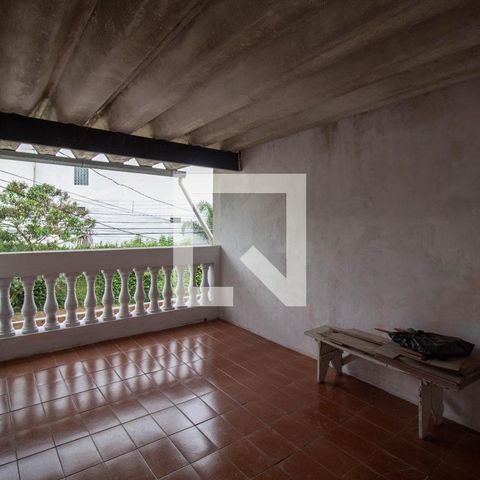 Casa à venda com 160m², 2 quartos e 1 vagavaranda