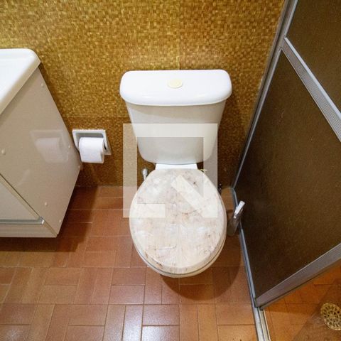 Casa à venda com 160m², 2 quartos e 1 vagaBanheiro