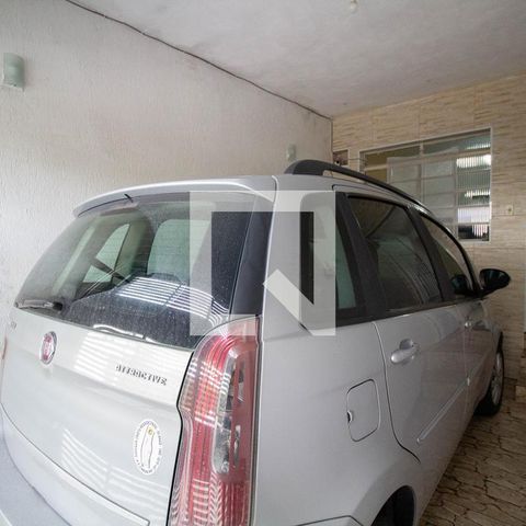 Casa à venda com 160m², 2 quartos e 1 vagaGaragem
