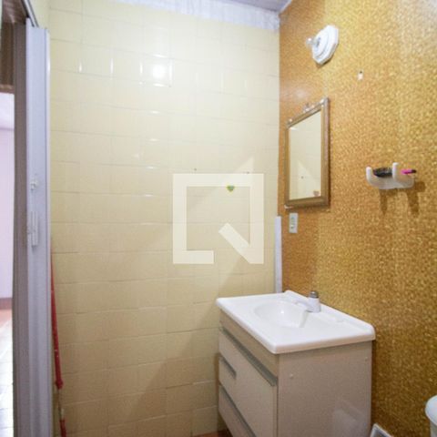 Casa à venda com 160m², 2 quartos e 1 vagaBanheiro