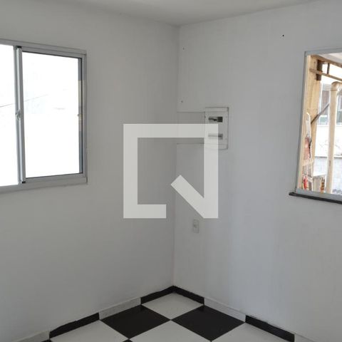 Apartamento à venda com 80m², 2 quartos e sem vagaCozinha