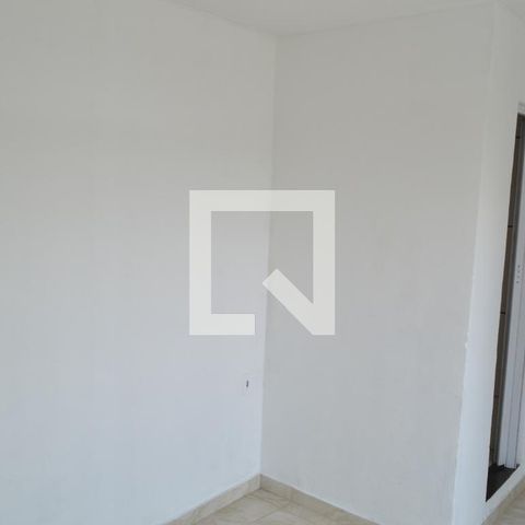 Apartamento à venda com 80m², 2 quartos e sem vagaSala