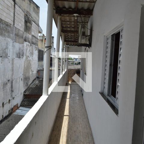 Apartamento à venda com 80m², 2 quartos e sem vagaCorredor 