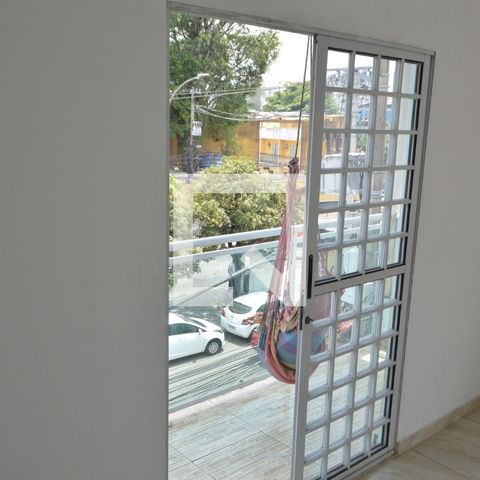 Apartamento à venda com 80m², 2 quartos e sem vagaSala