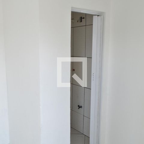 Apartamento à venda com 80m², 2 quartos e sem vagaBanheiro