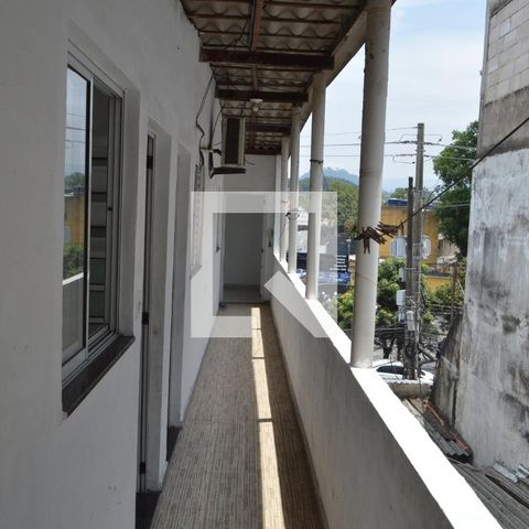 Apartamento à venda com 80m², 2 quartos e sem vagaCorredor 