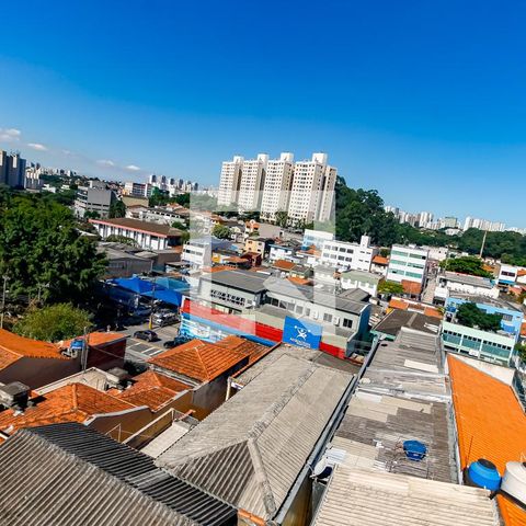 Casa à venda com 300m², 3 quartos e 4 vagas Casa à venda com 300m², 3 quartos e 4 vagasVista da Sacada