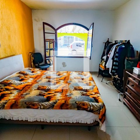 Casa à venda com 300m², 3 quartos e 4 vagas Casa à venda com 300m², 3 quartos e 4 vagasQuarto 1