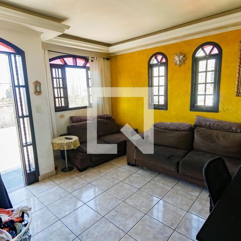 Casa à venda com 300m², 3 quartos e 4 vagas Casa à venda com 300m², 3 quartos e 4 vagasSala 2