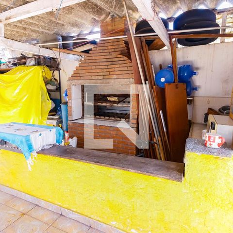 Casa à venda com 300m², 3 quartos e 4 vagas Casa à venda com 300m², 3 quartos e 4 vagasChurrasqueira