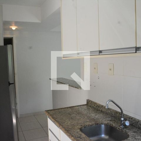 Apartamento para alugar com 80m², 2 quartos e 2 vagasCozinha