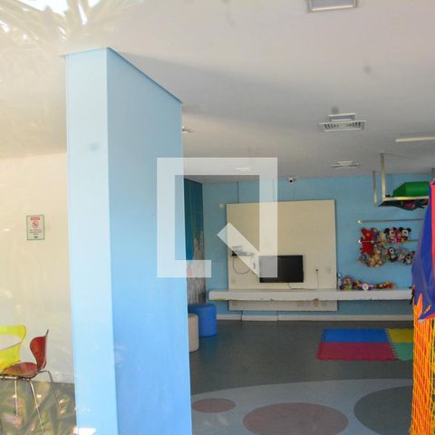 Apartamento para alugar com 80m², 2 quartos e 2 vagasÁrea comum - Salão de festas