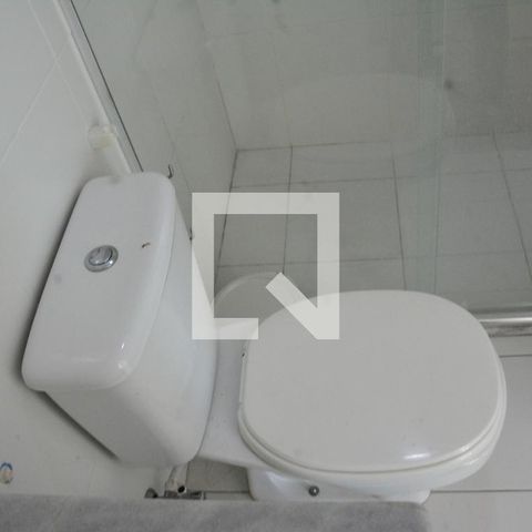 Apartamento para alugar com 80m², 2 quartos e 2 vagasBanheiro social
