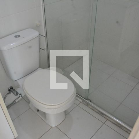 Apartamento para alugar com 80m², 2 quartos e 2 vagasBanheiro social