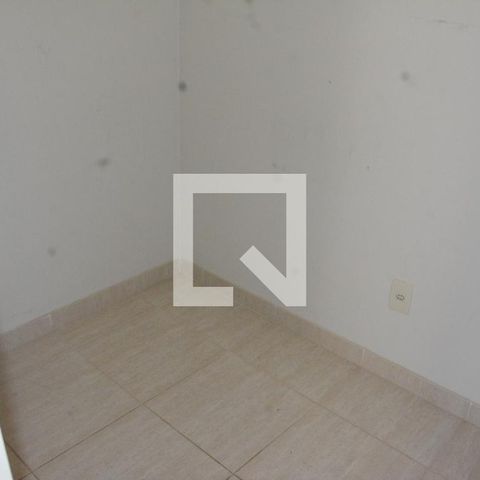 Apartamento para alugar com 80m², 2 quartos e 2 vagasÁrea de serviços com quarto